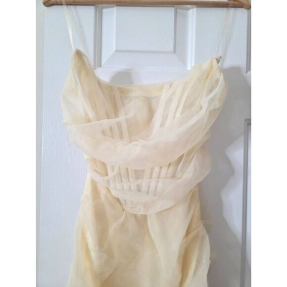 House of CB Leila ivory mesh strapless corset dress XS $195 - Picture 4 of 11